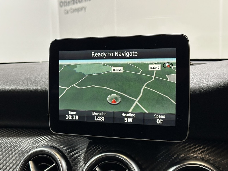 Mercedes-Benz A Class A180d AMG Line - U1401