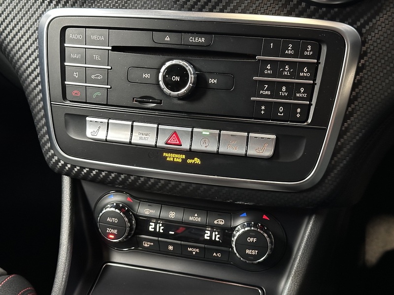 Mercedes-Benz A Class A180d AMG Line - U1401