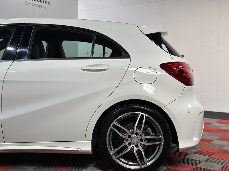 Mercedes-Benz A Class A180d AMG Line - U1401