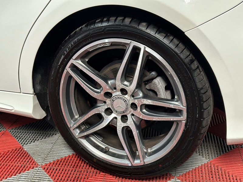 Mercedes-Benz A Class A180d AMG Line - U1401