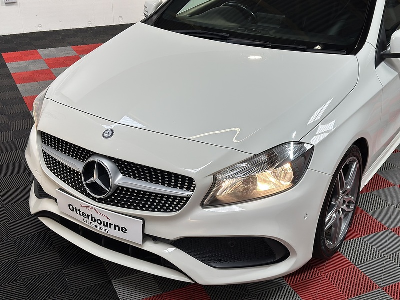 Mercedes-Benz A Class A180d AMG Line - U1401