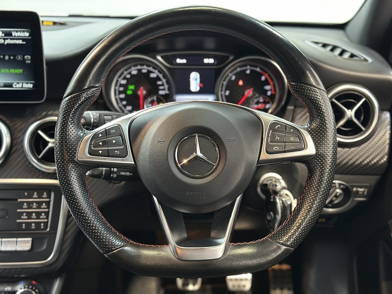 Mercedes-Benz A Class A180d AMG Line - U1401