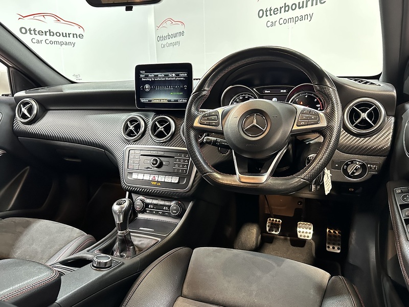 Mercedes-Benz A Class A180d AMG Line - U1401