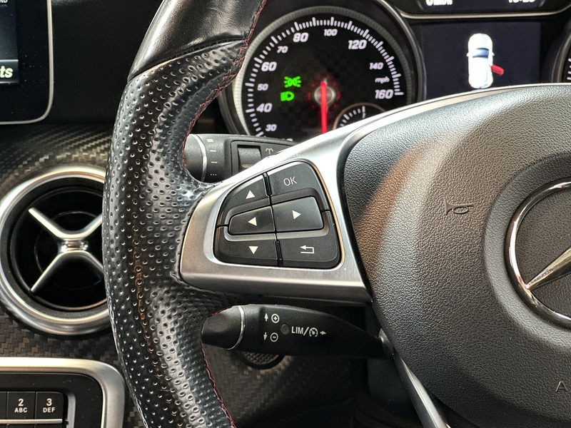 Mercedes-Benz A Class A180d AMG Line - U1401
