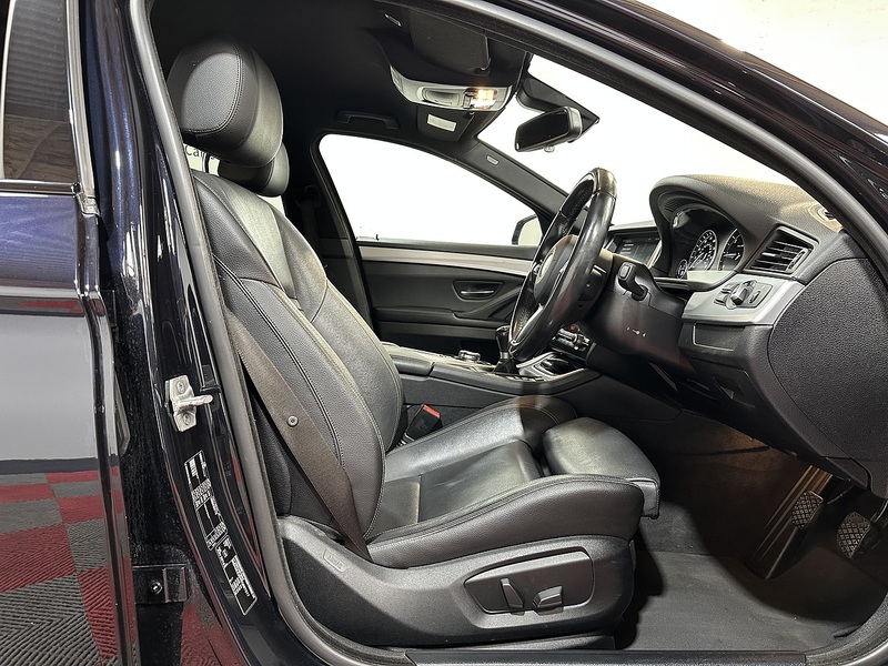 BMW 5 Series 520d M Sport - U1403
