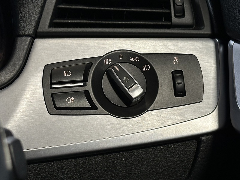 BMW 5 Series 520d M Sport - U1403