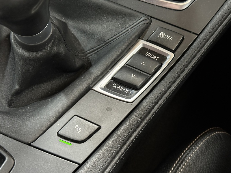 BMW 5 Series 520d M Sport - U1403