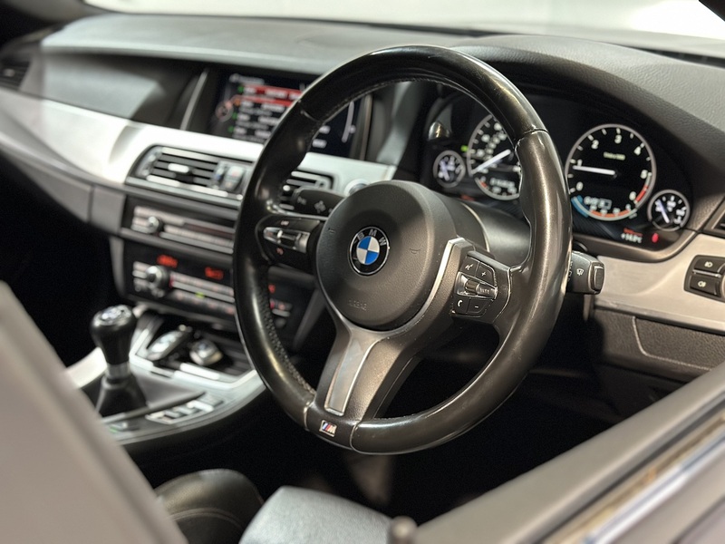 BMW 5 Series 520d M Sport - U1403