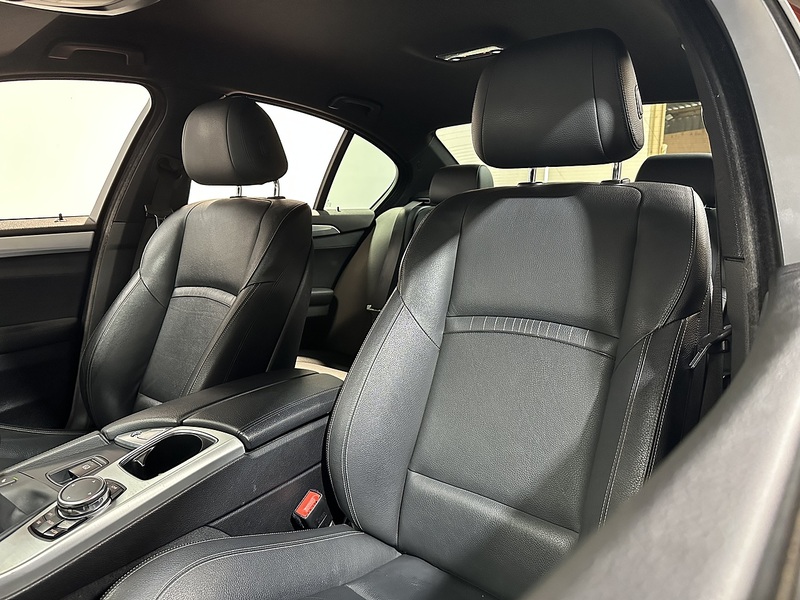 BMW 5 Series 520d M Sport - U1403