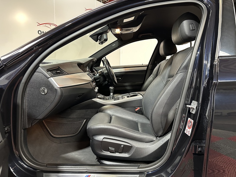BMW 5 Series 520d M Sport - U1403