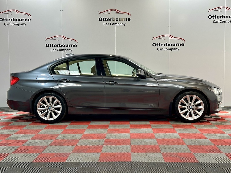 BMW 3 Series 328i Modern - U1404