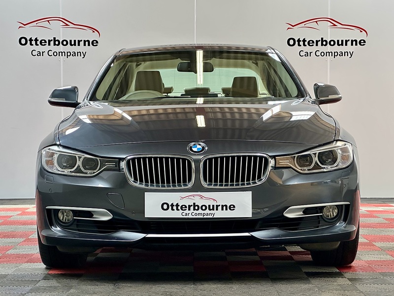 BMW 3 Series 328i Modern - U1404