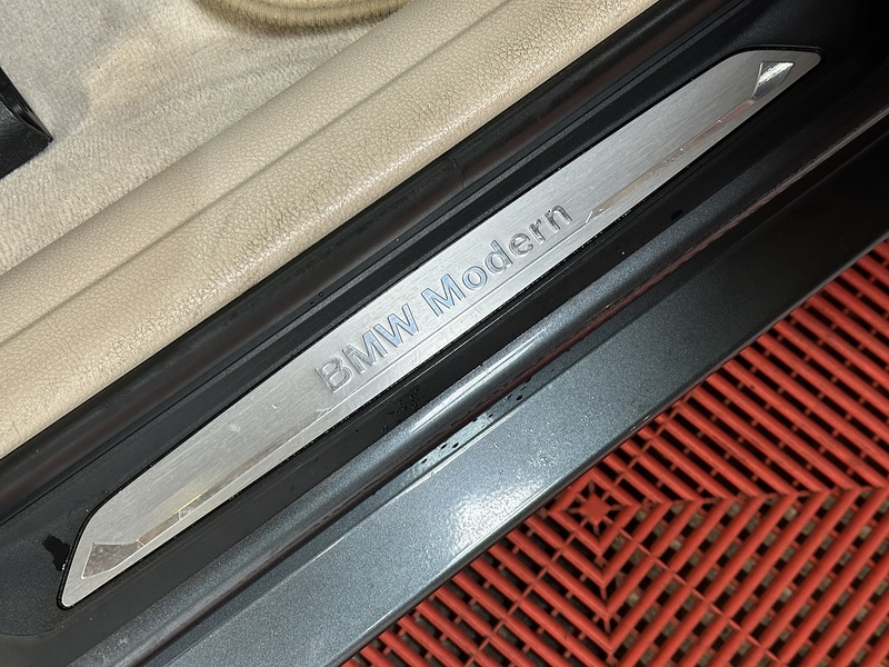 BMW 3 Series 328i Modern - U1404