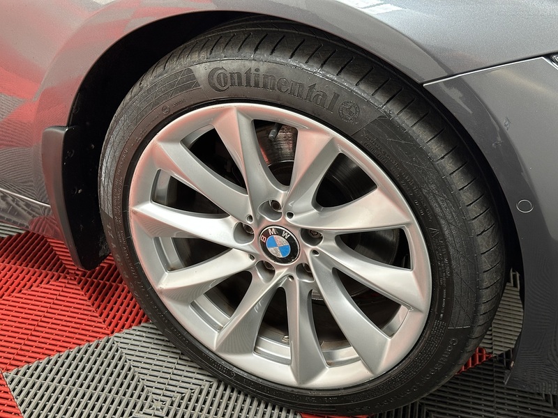 BMW 3 Series 328i Modern - U1404