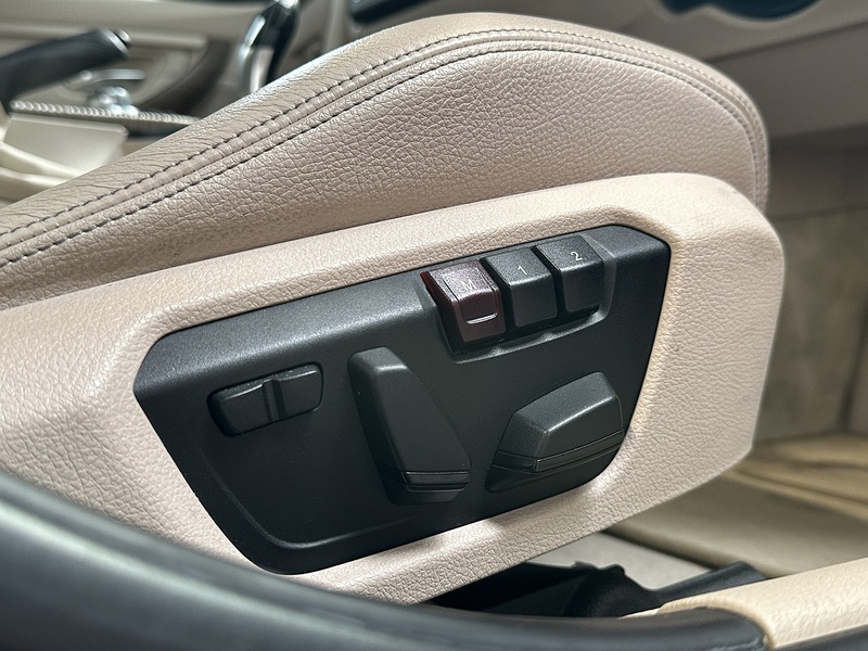 BMW 3 Series 328i Modern - U1404