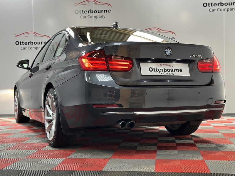 BMW 3 Series 328i Modern - U1404