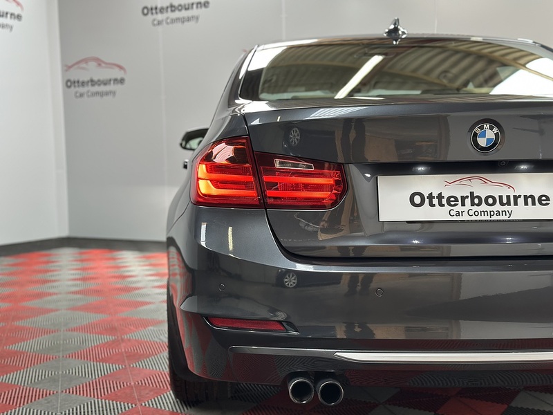 BMW 3 Series 328i Modern - U1404