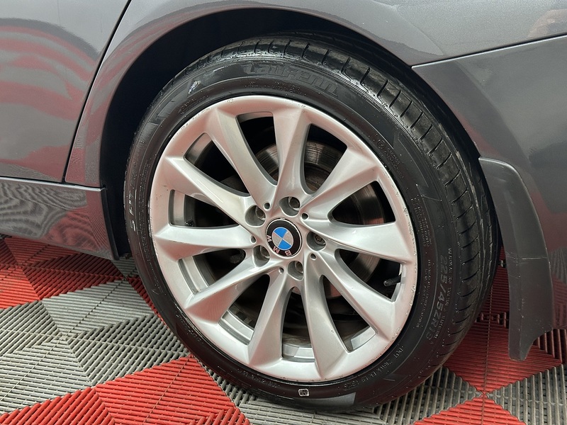BMW 3 Series 328i Modern - U1404