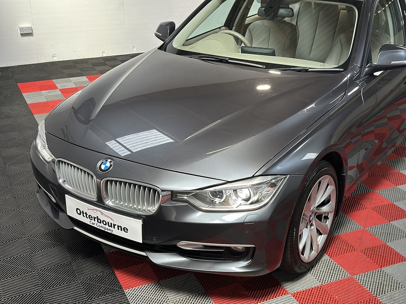 BMW 3 Series 328i Modern - U1404