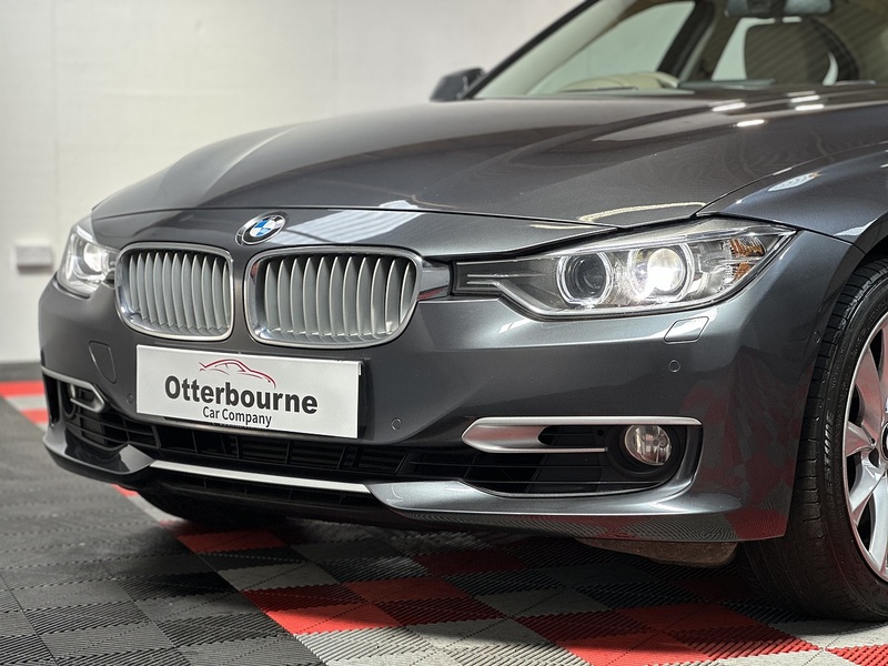 BMW 3 Series 328i Modern - U1404