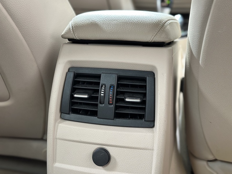 BMW 3 Series 328i Modern - U1404