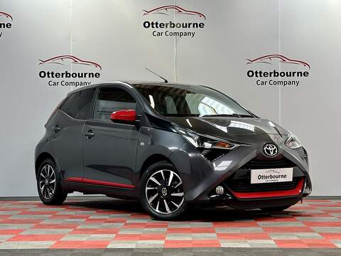 Toyota AYGO 1.5 A180d AMG Line (Executive) Hatchback 5dr Diesel Manual Euro 6 (s/s) (109 ps)