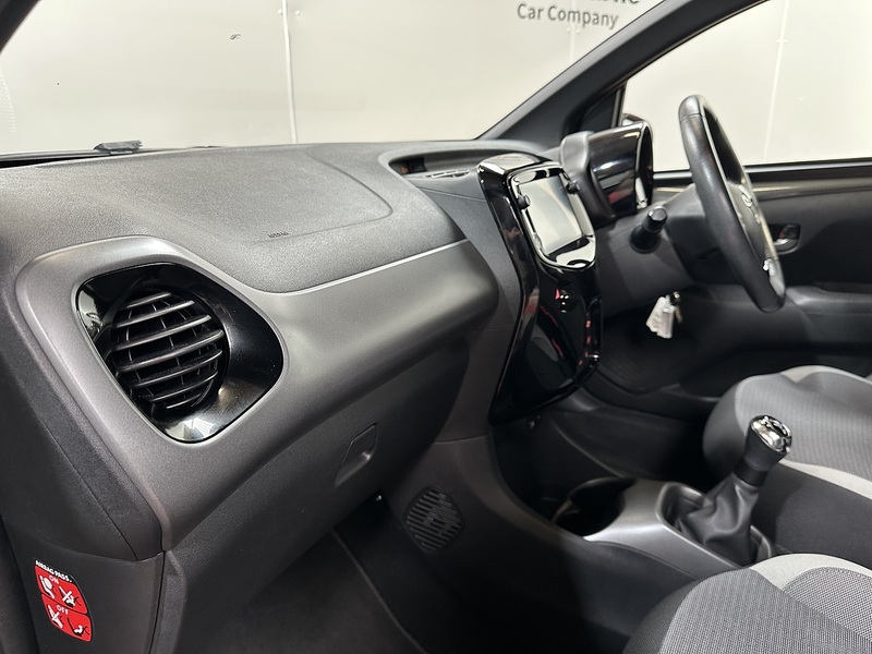Toyota AYGO VVT-i x-trend - U1410