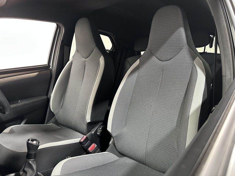 Toyota AYGO VVT-i x-trend - U1410