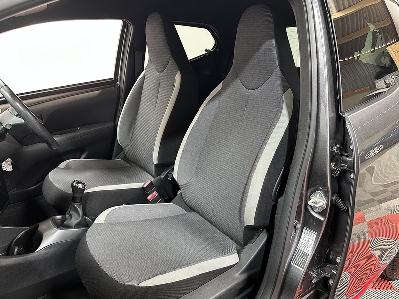 Toyota AYGO VVT-i x-trend - U1410
