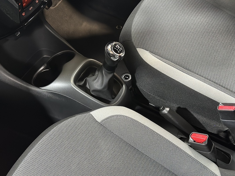 Toyota AYGO VVT-i x-trend - U1410