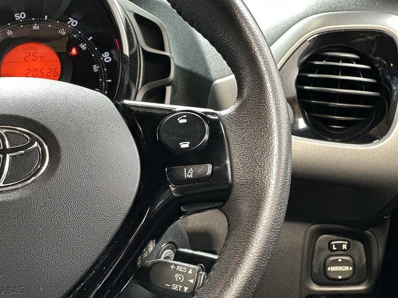 Toyota AYGO VVT-i x-trend - U1410