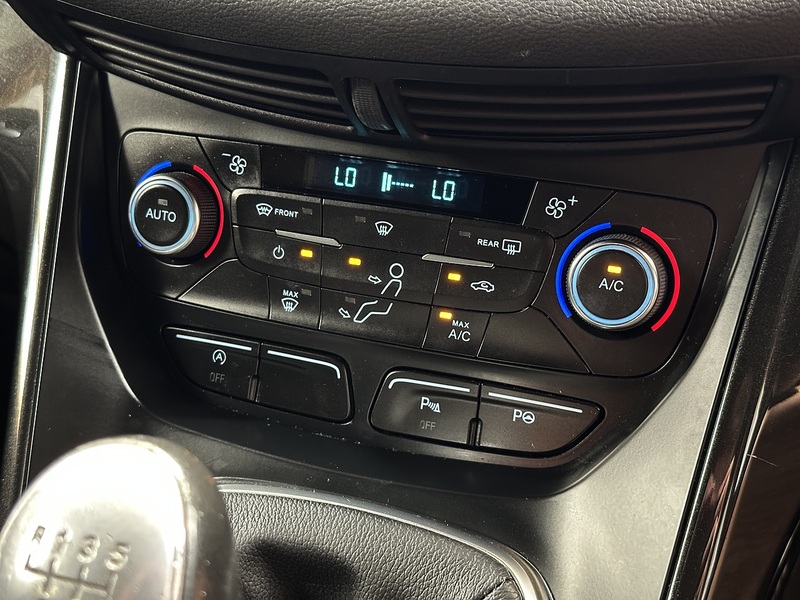 Ford Kuga T EcoBoost ST-Line - U1416
