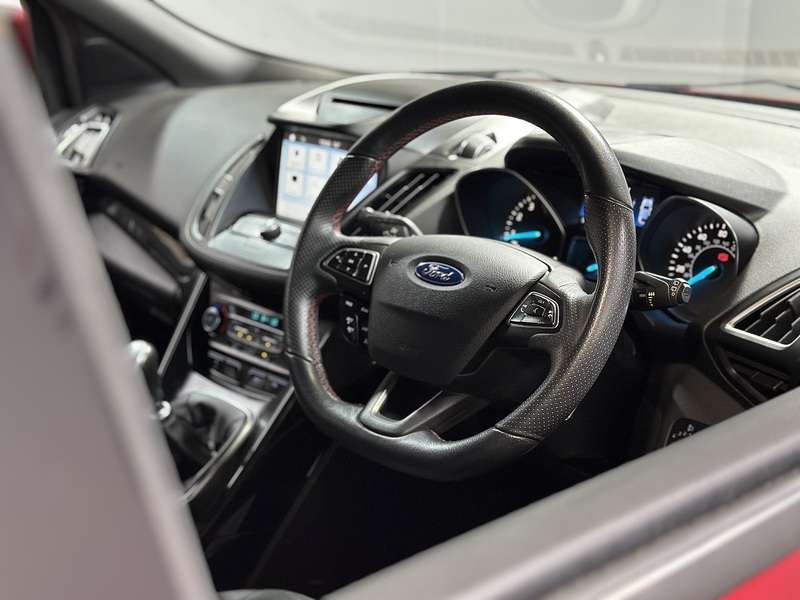 Ford Kuga T EcoBoost ST-Line - U1416