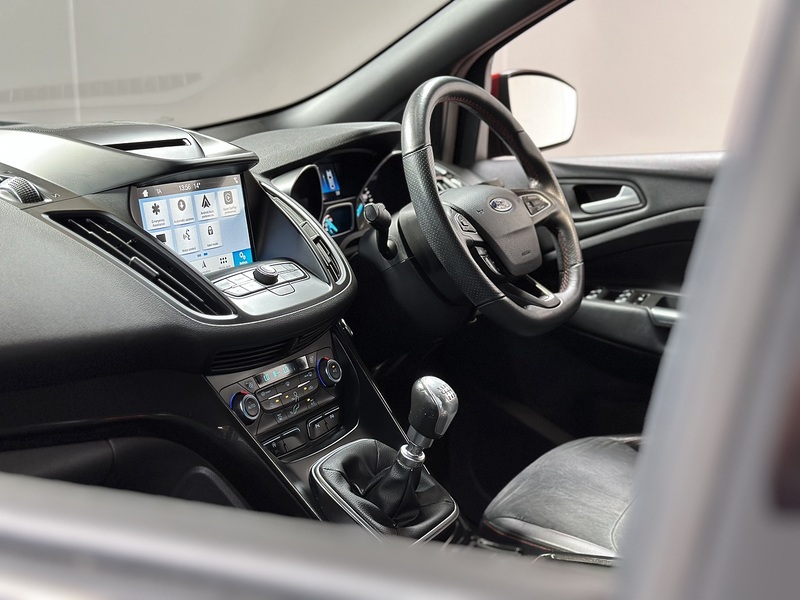 Ford Kuga T EcoBoost ST-Line - U1416