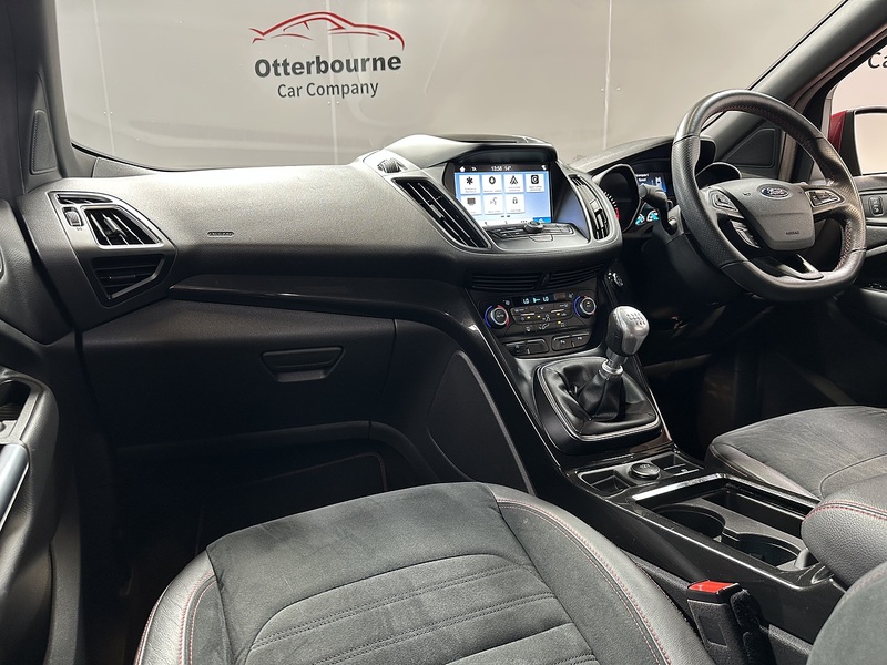 Ford Kuga T EcoBoost ST-Line - U1416