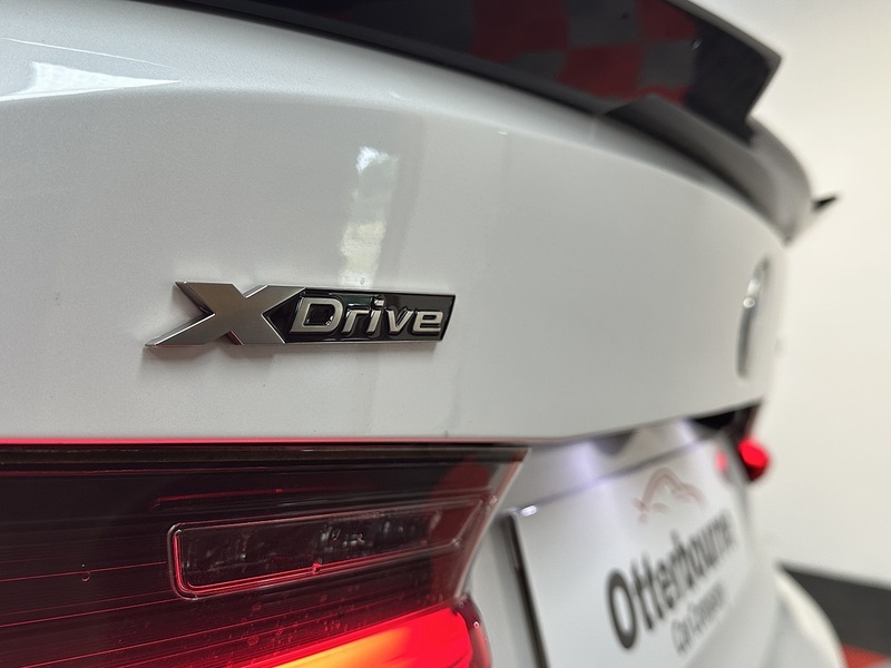 BMW 3 Series M340i MHT - U1425