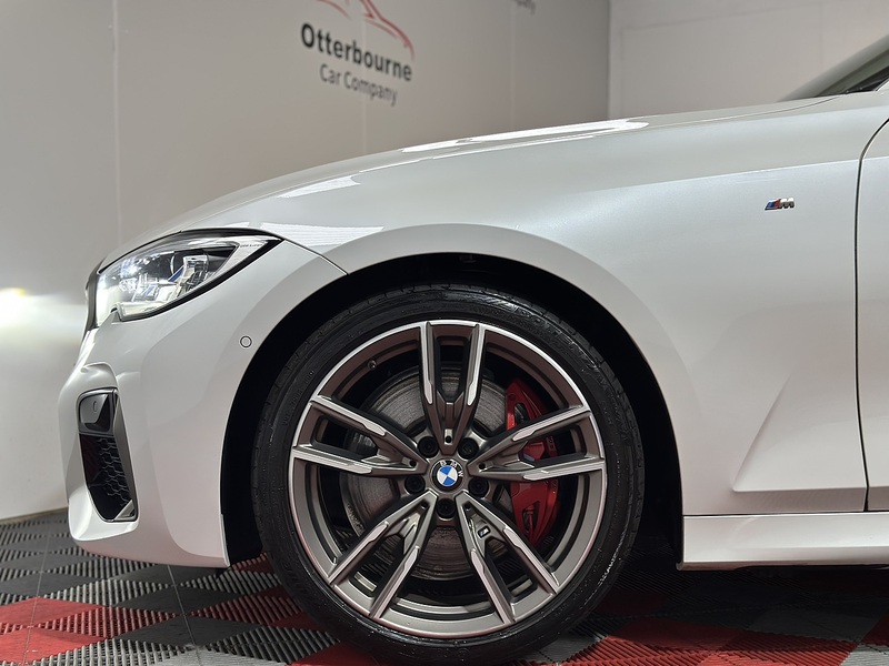 BMW 3 Series M340i MHT - U1425