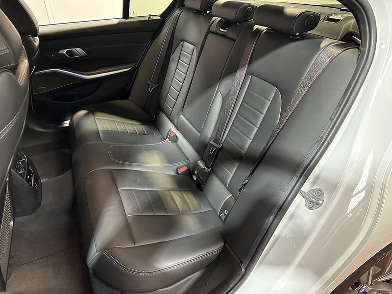 BMW 3 Series M340i MHT - U1425