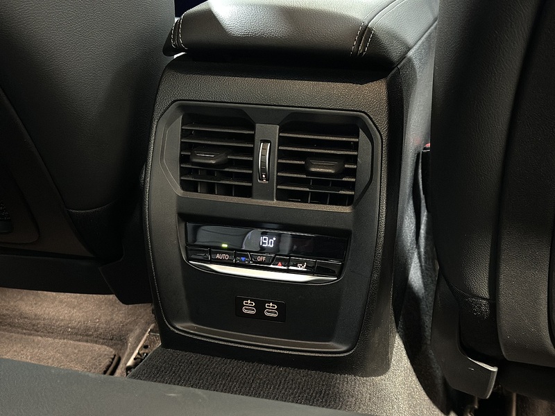 BMW 3 Series M340i MHT - U1425