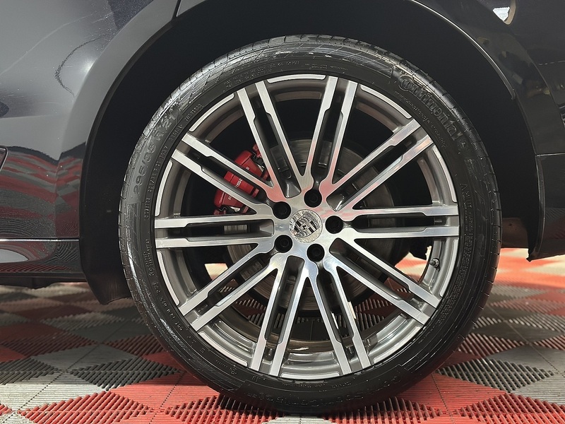 Porsche Macan T V6 Turbo - U1427