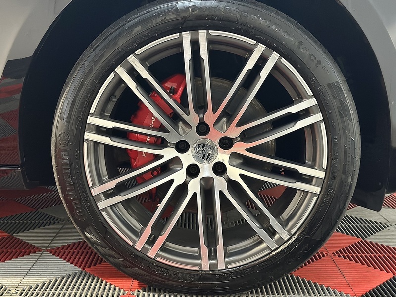 Porsche Macan T V6 Turbo - U1427