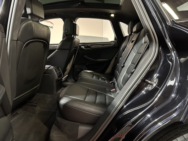 Porsche Macan T V6 Turbo - U1427