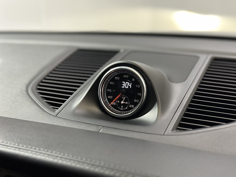 Porsche Macan T V6 Turbo - U1427