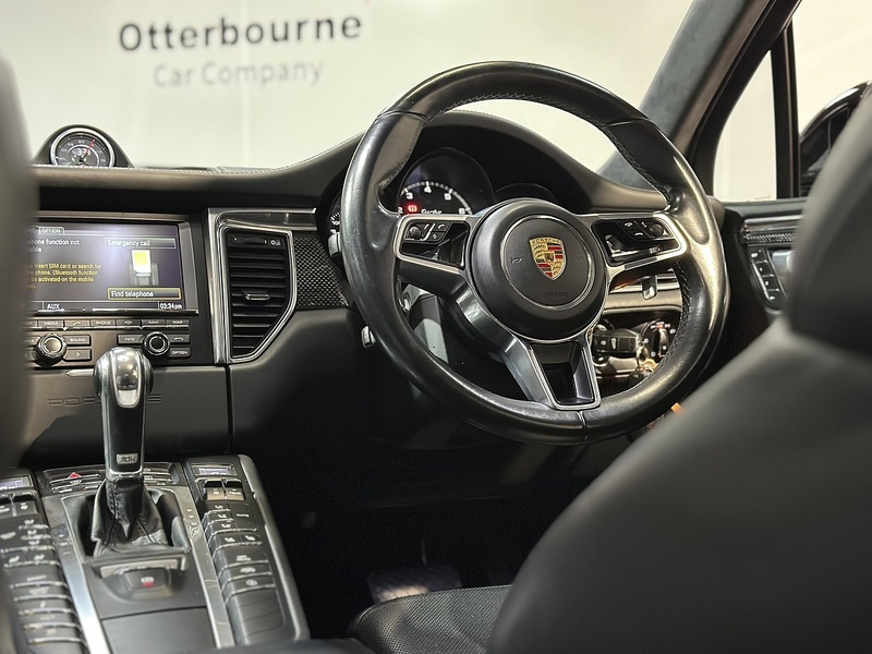 Porsche Macan T V6 Turbo - U1427