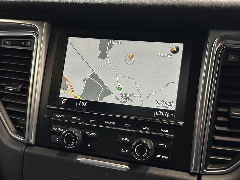 Porsche Macan T V6 Turbo - U1427
