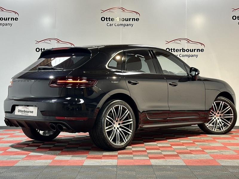 Porsche Macan T V6 Turbo - U1427