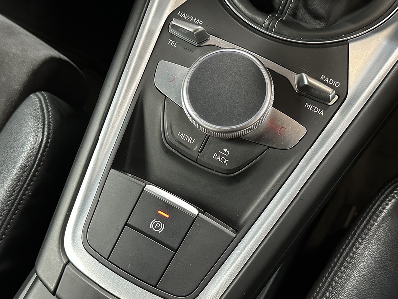 Audi TT TFSI S line - U1428