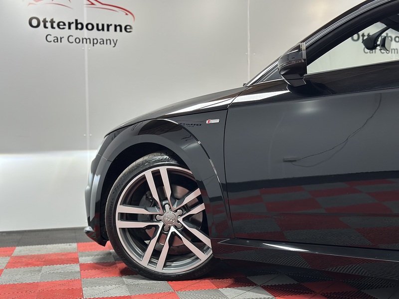 Audi TT TFSI S line - U1428