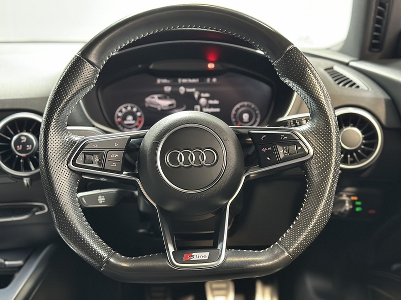 Audi TT TFSI S line - U1428