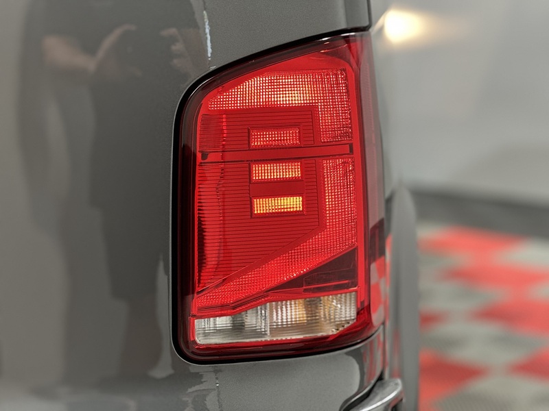Volkswagen Transporter TDI T30 Highline - U1431